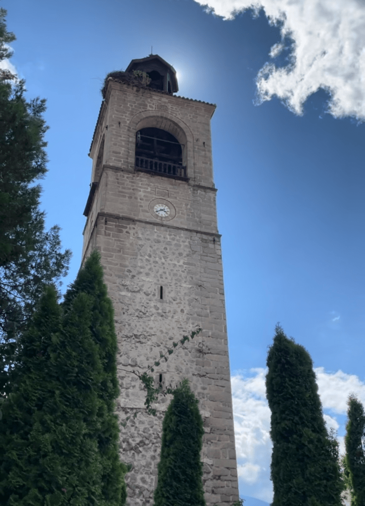 things to do in Bansko in the Summer: holy trinity church