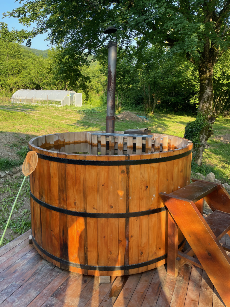 Tara River Canyon Hot Tub