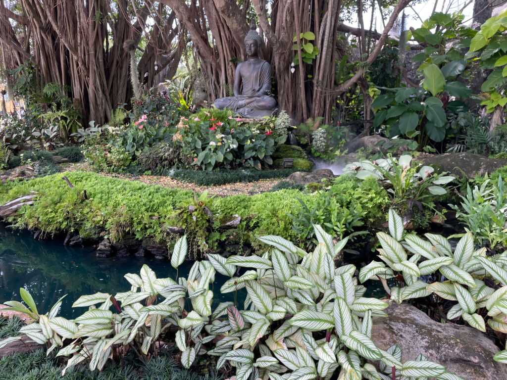 White Temple Grounds