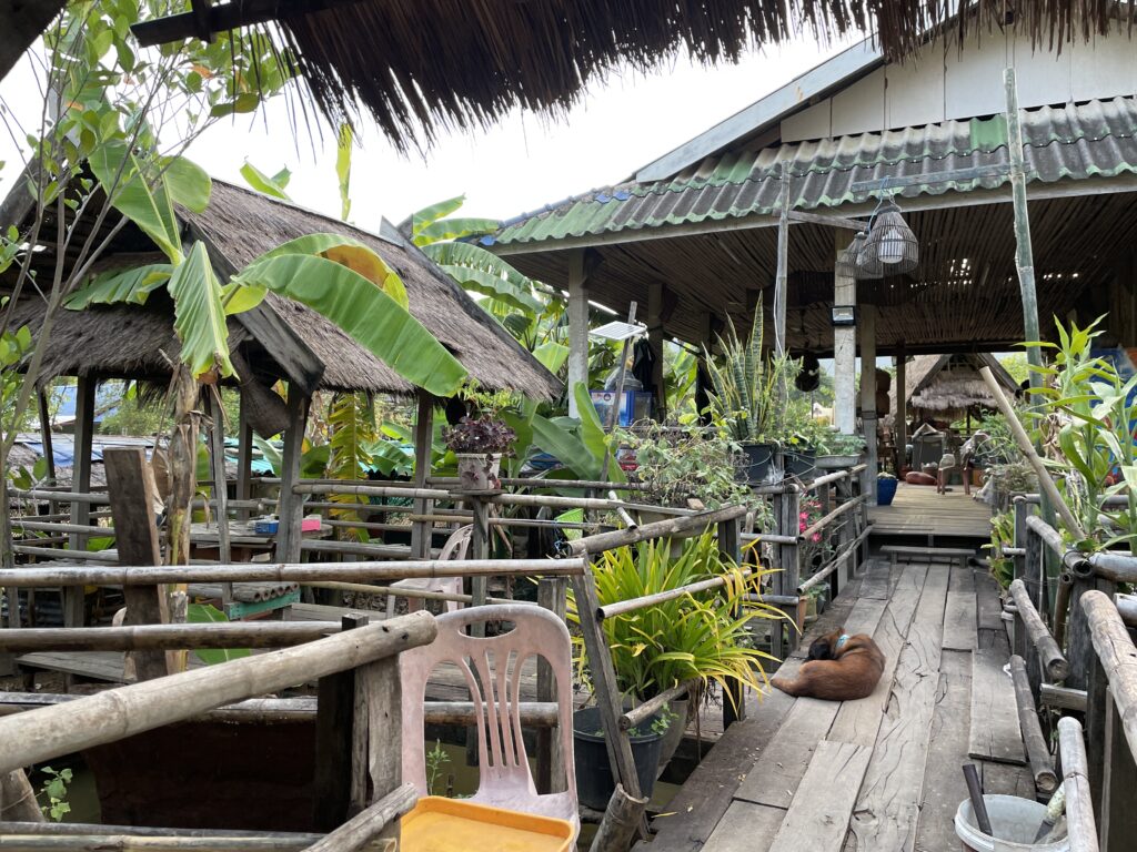 Restaurant Kong Lor Cave