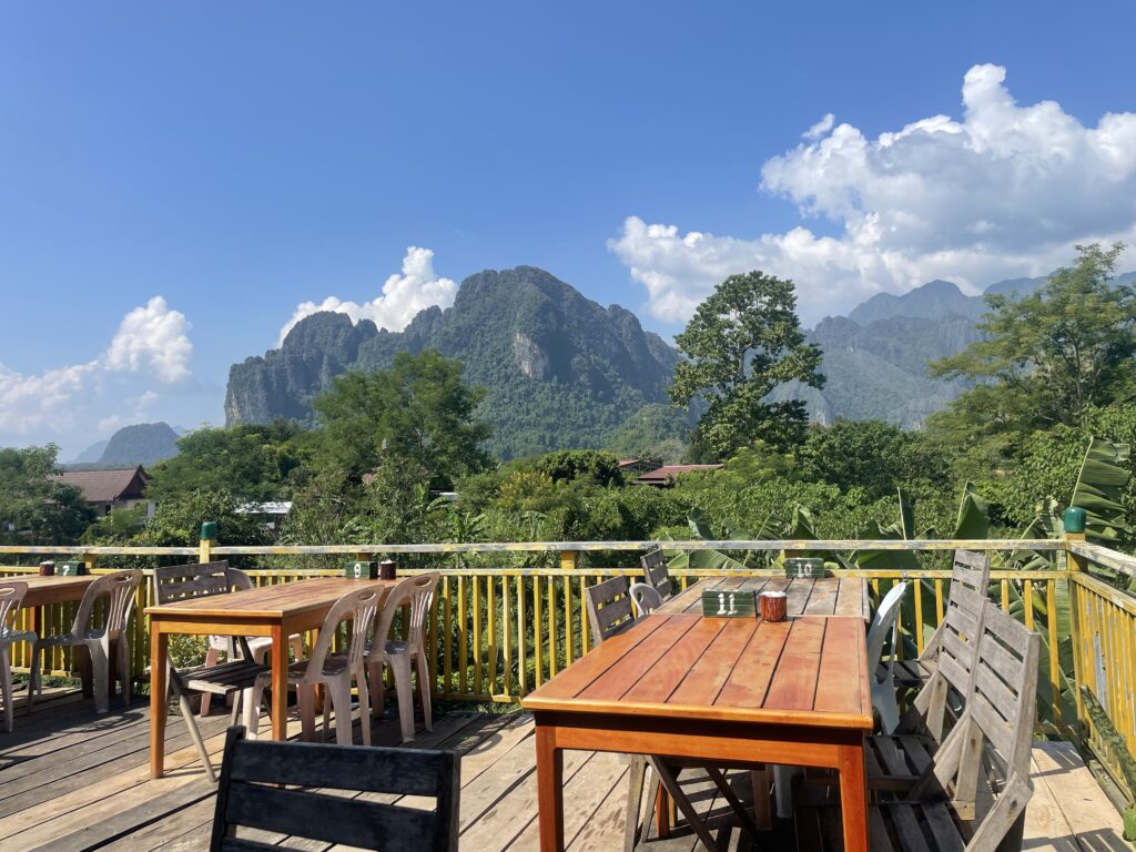 Green Restaurant Vang Vieng