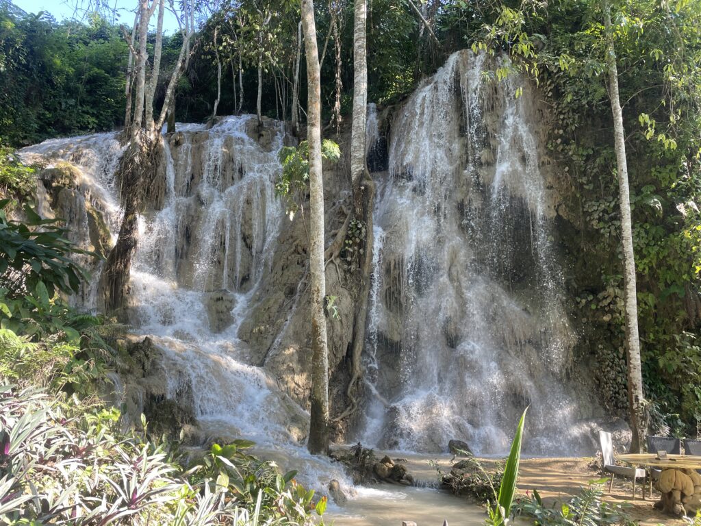 Khoun Moung Keo Waterfall