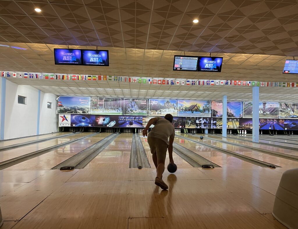 Bowling Luang Prabang