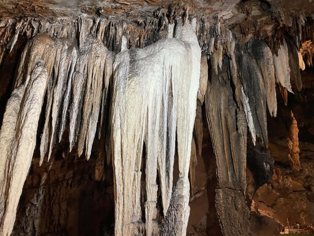 Tham Nang Aen Cave