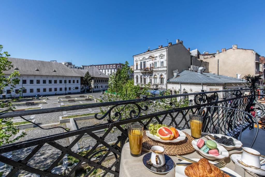 Where to Stay in Bucharest: Holt Old Town Suites