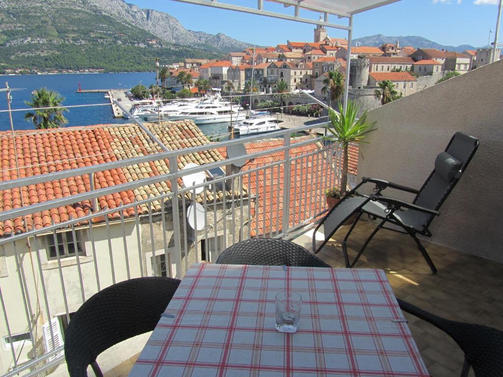 Where to Stay on Korcula Guesthouse Franica