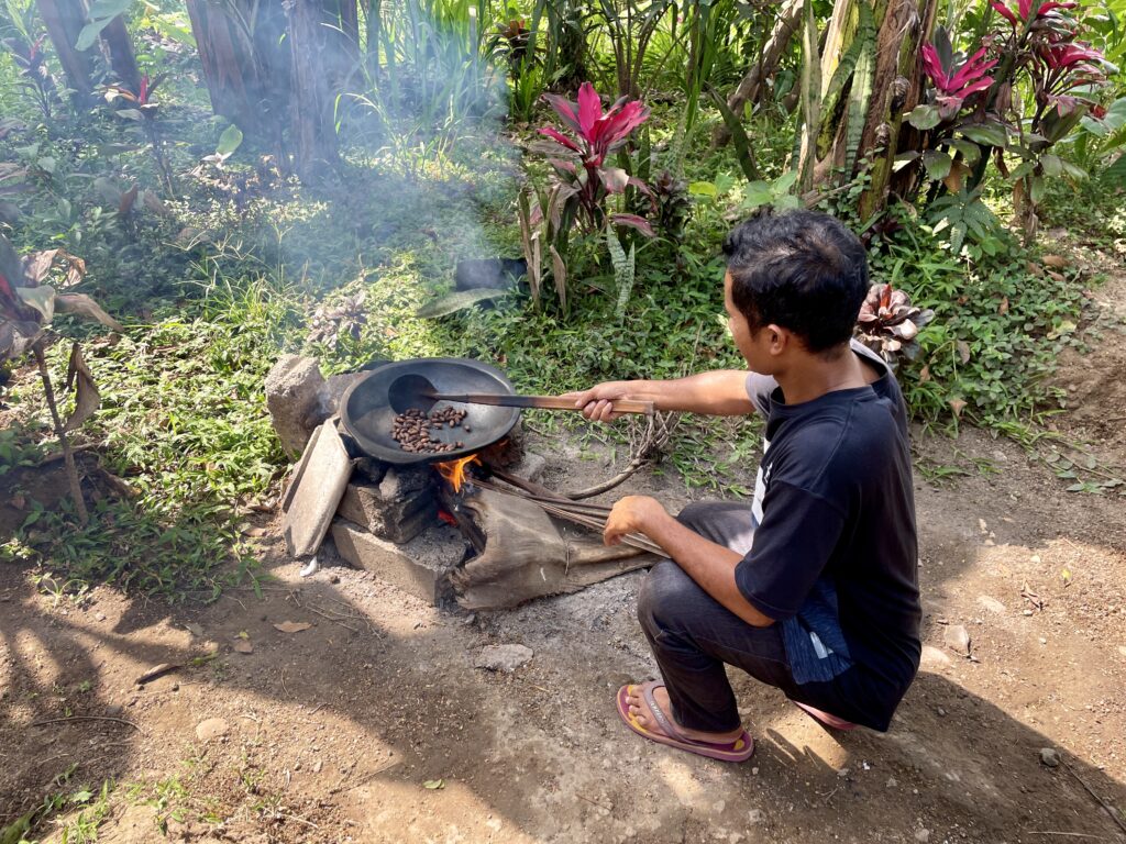 Coffee Making Tetebatu