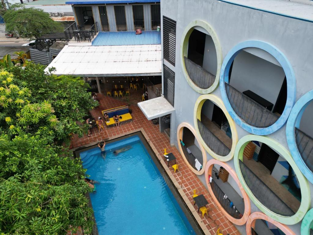 Where to Stay in Siem Reap White Rabbit Hostel